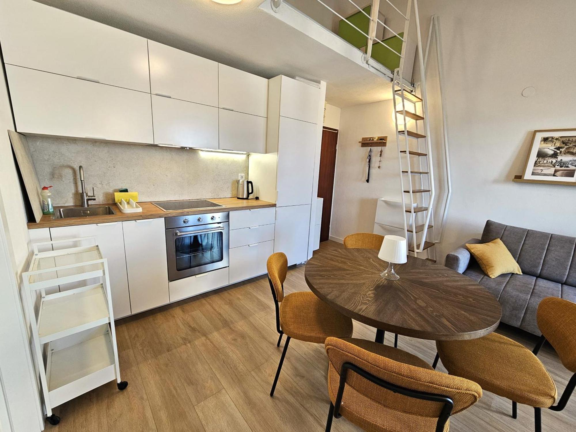 Bolotel Family & Studio Stay Luaran gambar