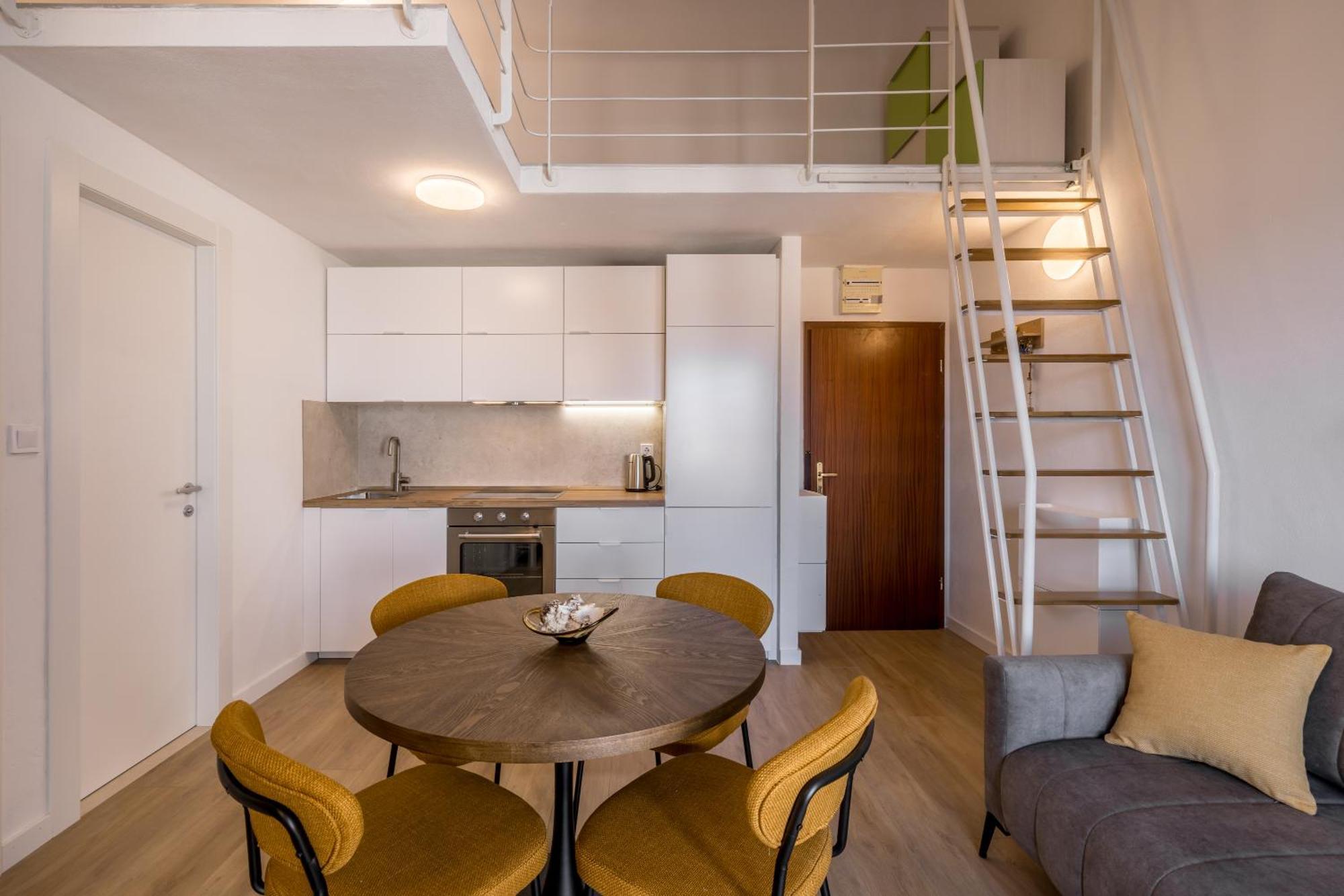 Bolotel Family & Studio Stay Luaran gambar